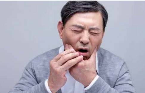 牙痛有5個(gè)特征，很遺憾，你的蛀牙發(fā)展到牙髓炎了！