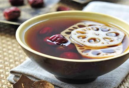 天氣干燥小兒鼻出血，飲食調(diào)理很重要